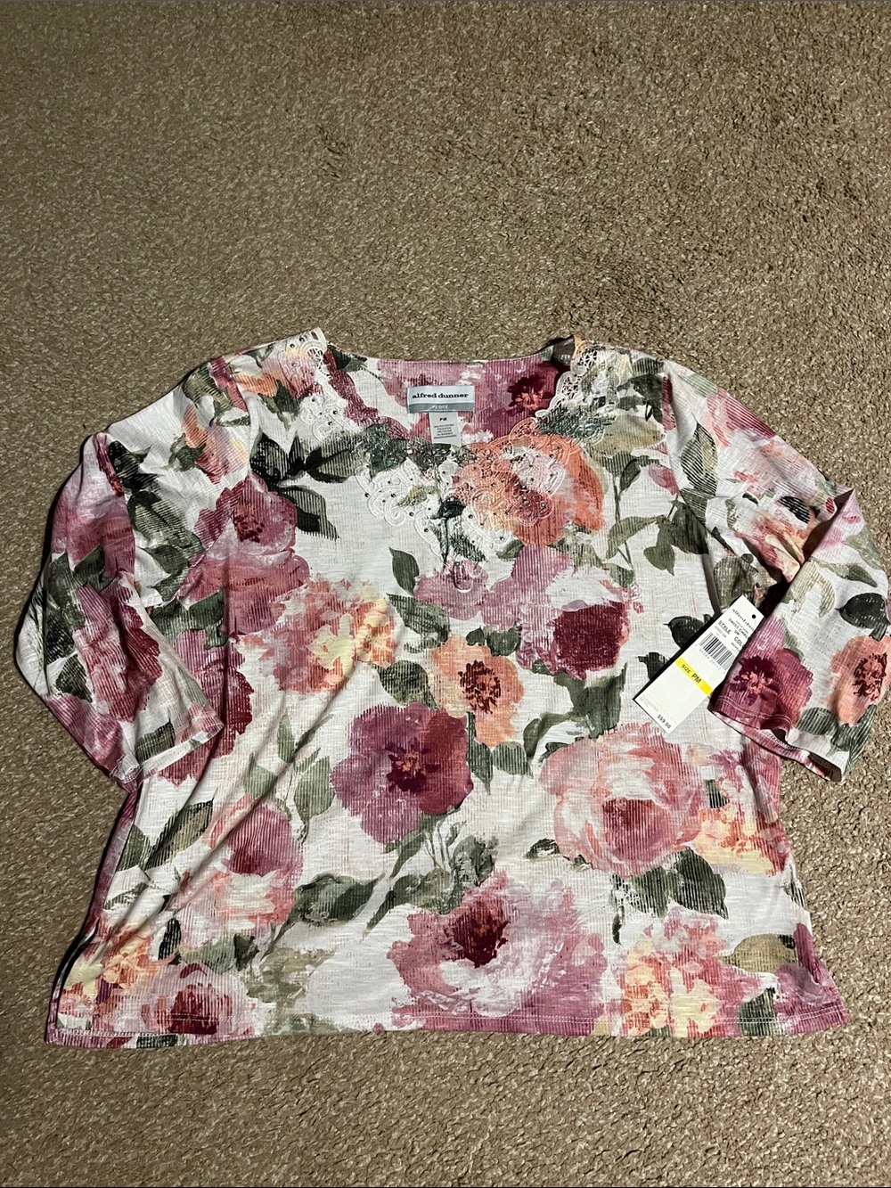Alfred Dunner White Floral Lace-Trim 3/4 Sleeve Top NWT petite medium PM
